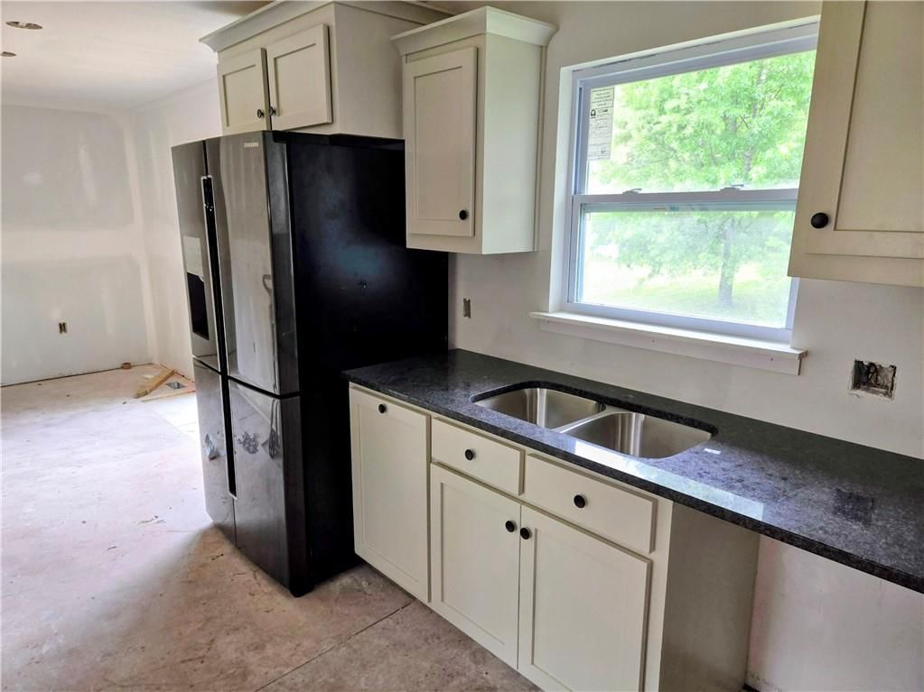 370 NW 131 Highway — photo 5