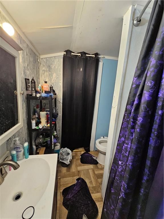 324 W 15th Street — photo 6
