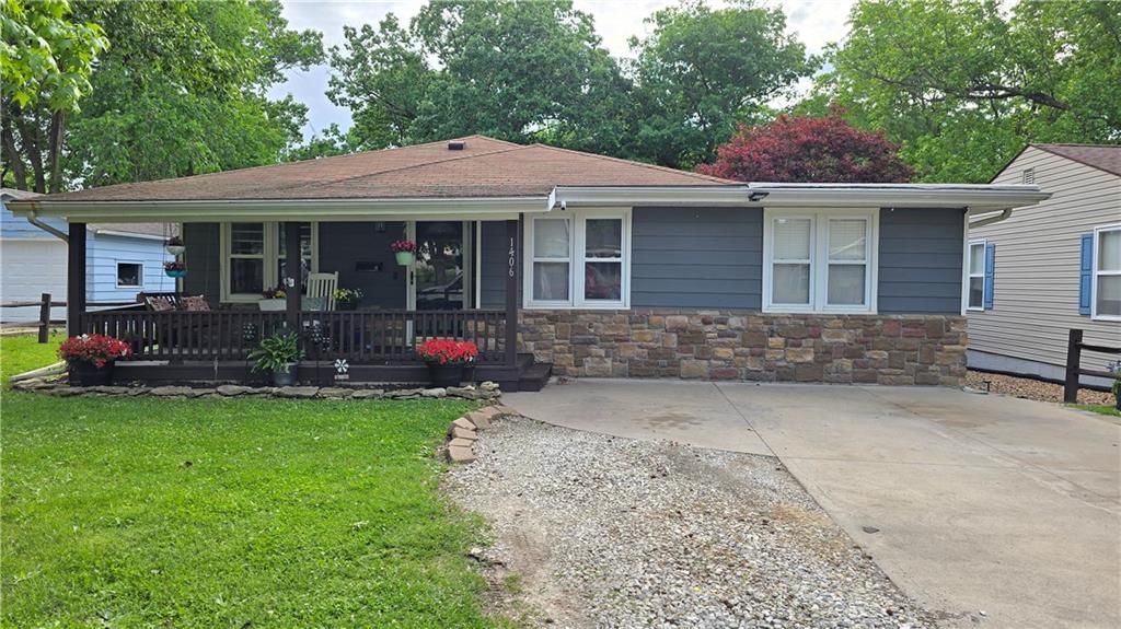 1406 Burnam Road, Chillicothe, MO