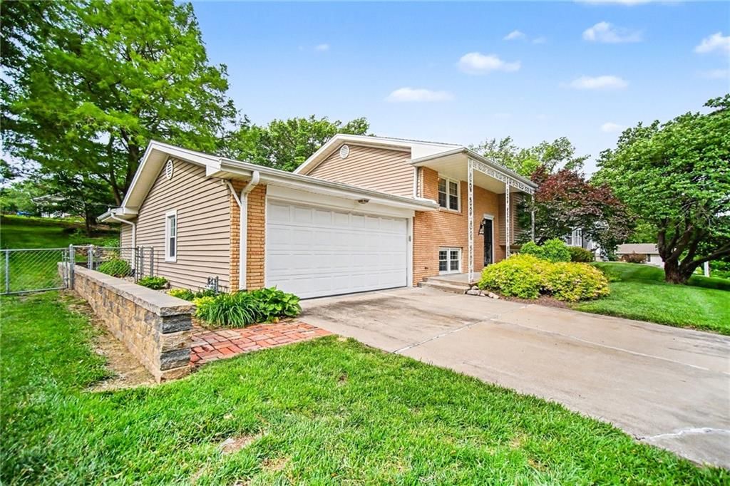 4414 Douglas Street — photo 3