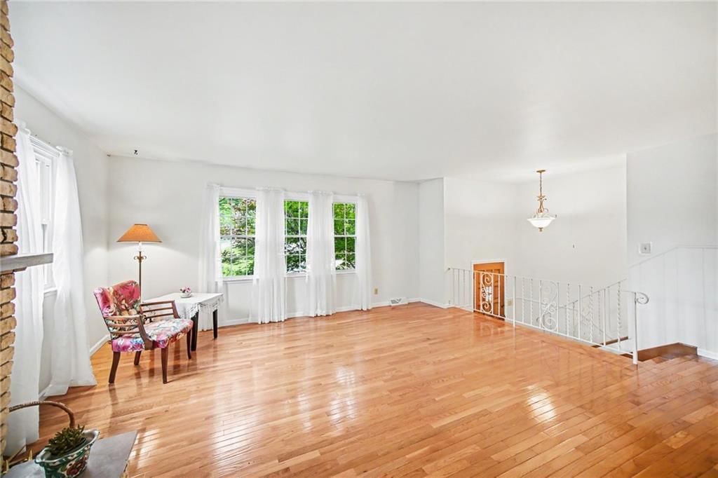 4414 Douglas Street — photo 8