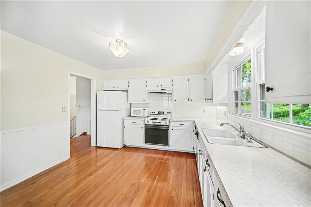 4414 Douglas Street — photo 15