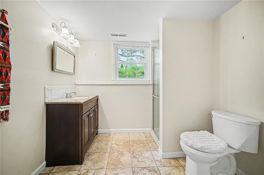 4414 Douglas Street — photo 18