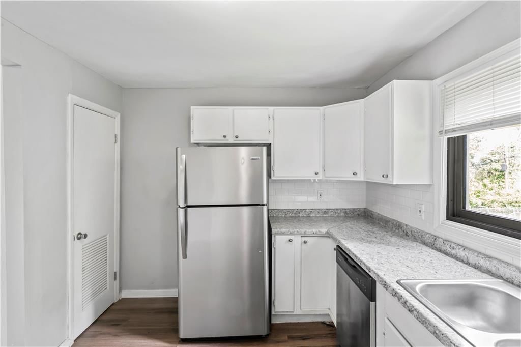6106 E 147th Terrace — photo 4