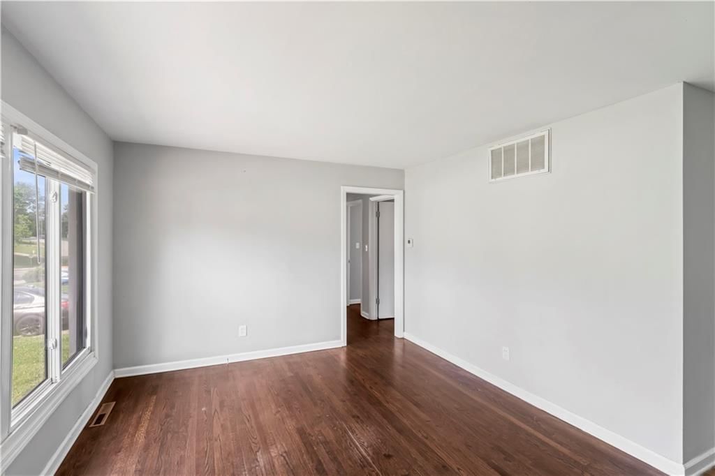 6106 E 147th Terrace — photo 6