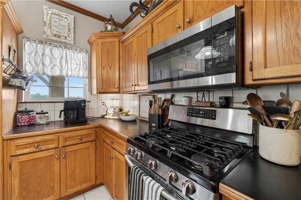 410 E Neil Chiles Road — photo 13