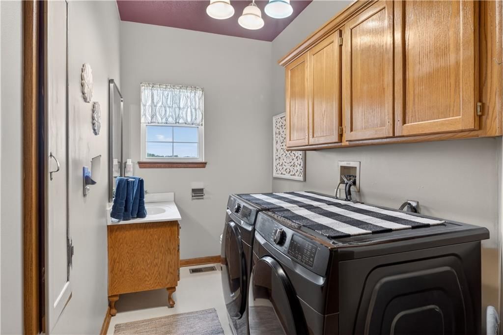 410 E Neil Chiles Road — photo 16