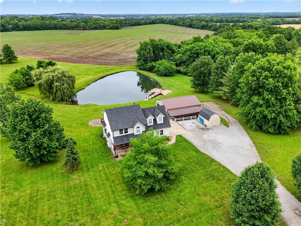 410 E Neil Chiles Road — photo 43