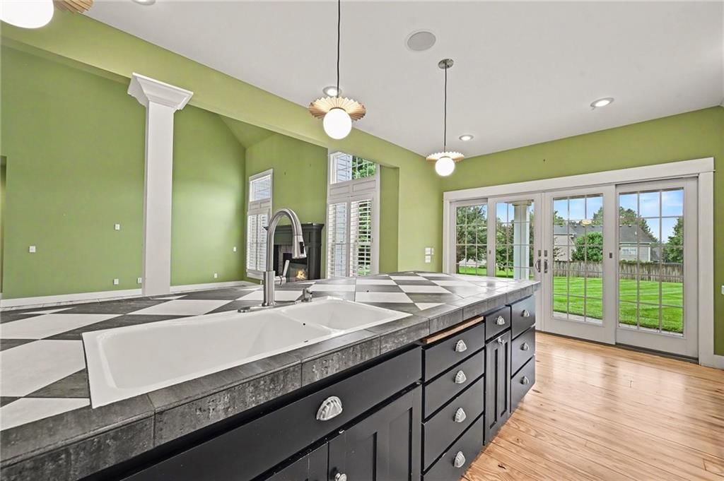 4704 Lake Ridge Court — photo 13