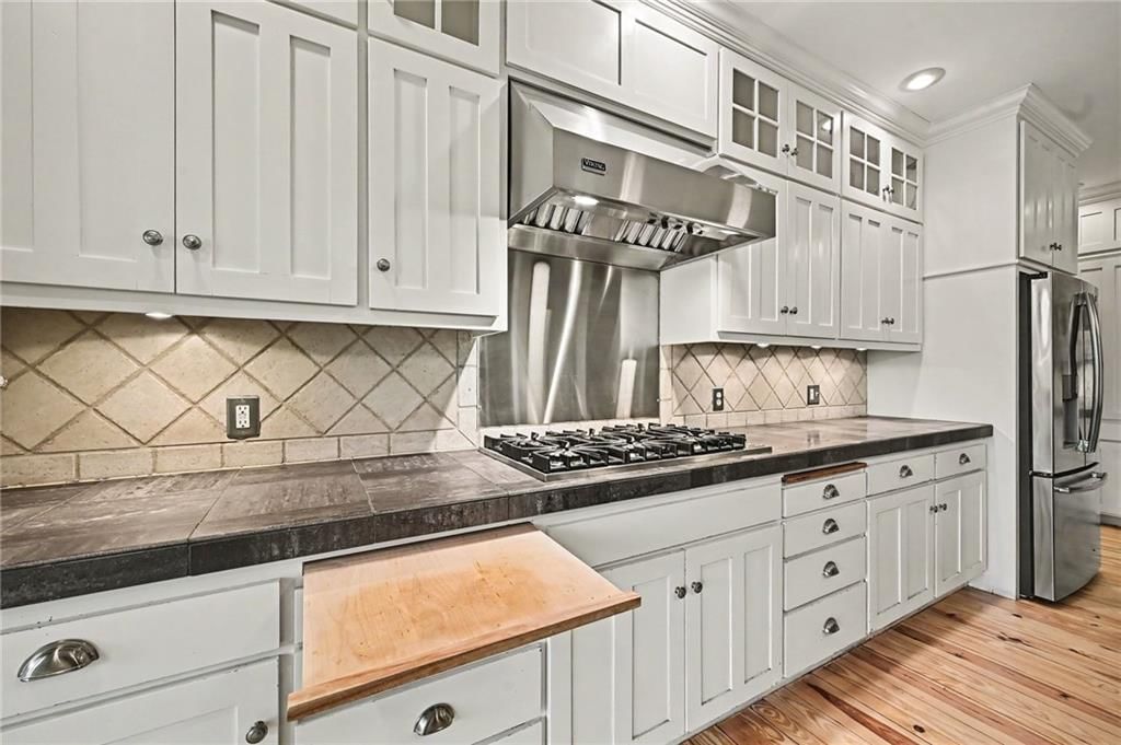 4704 Lake Ridge Court — photo 16