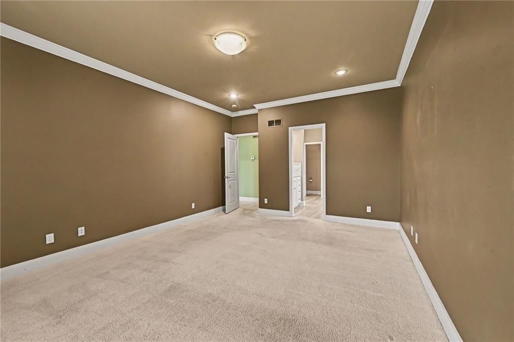 4704 Lake Ridge Court — photo 30