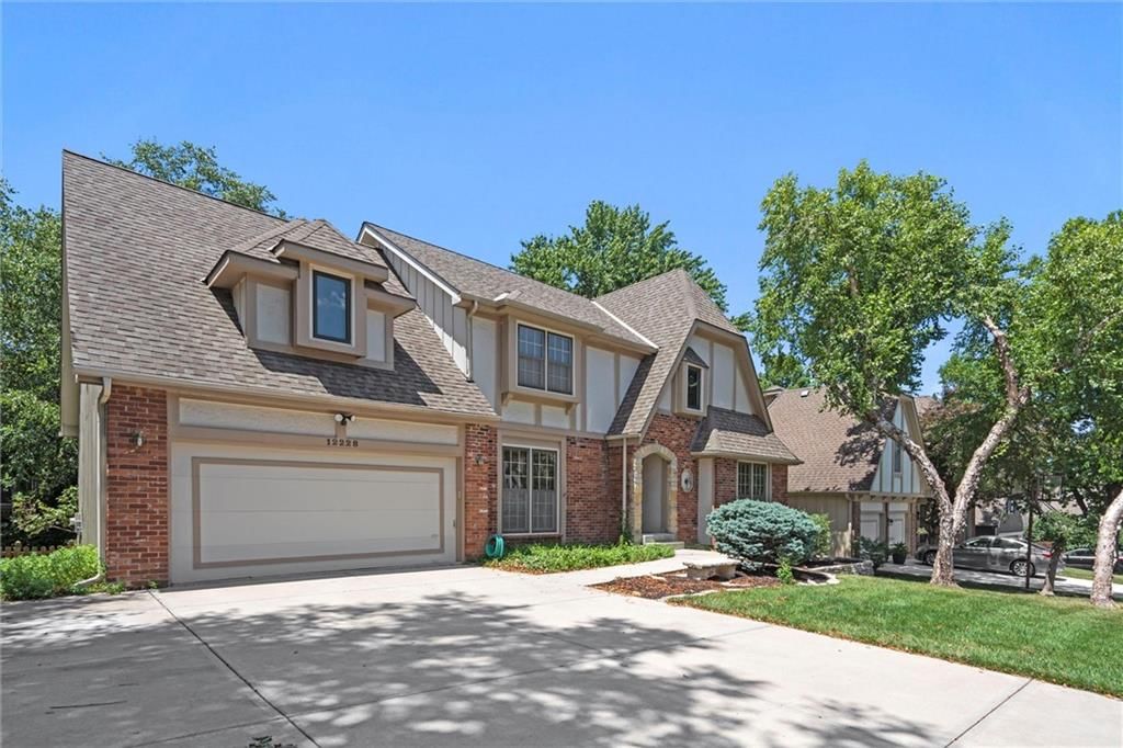 12228 Connell Drive — photo 2