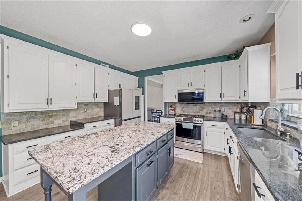 12890 S Greenwood Street — photo 10