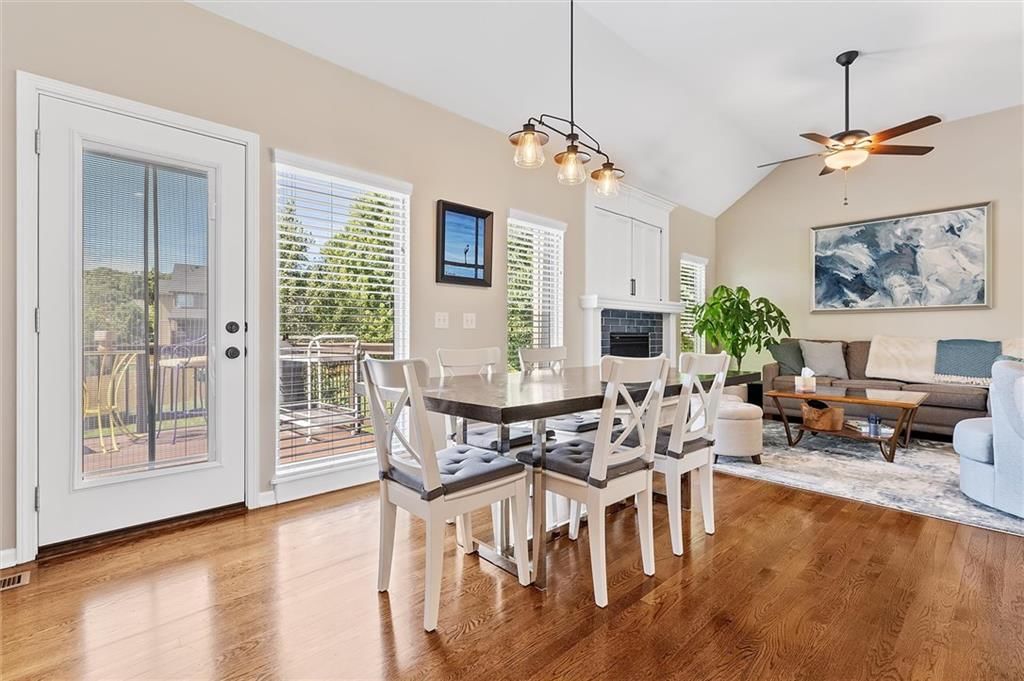 9704 N Donnelly Avenue — photo 11