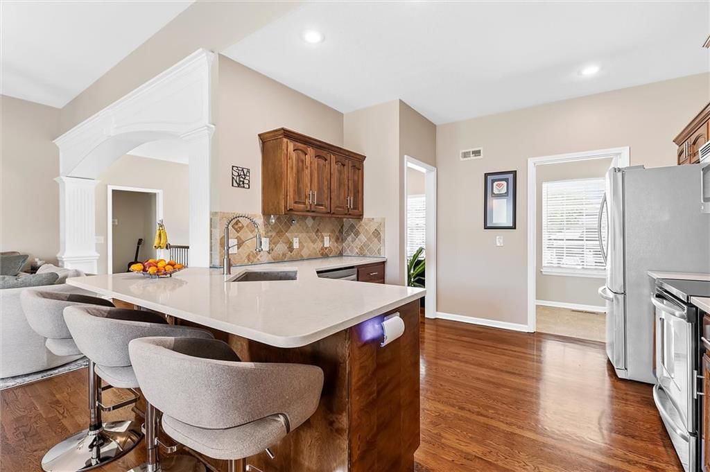 9704 N Donnelly Avenue — photo 13