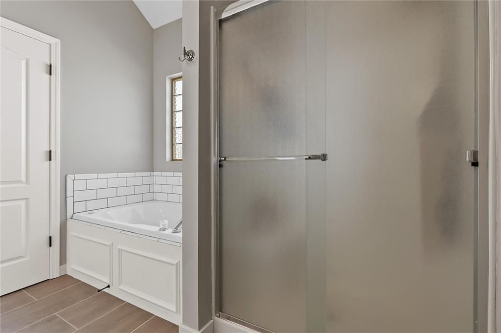 9704 N Donnelly Avenue — photo 28