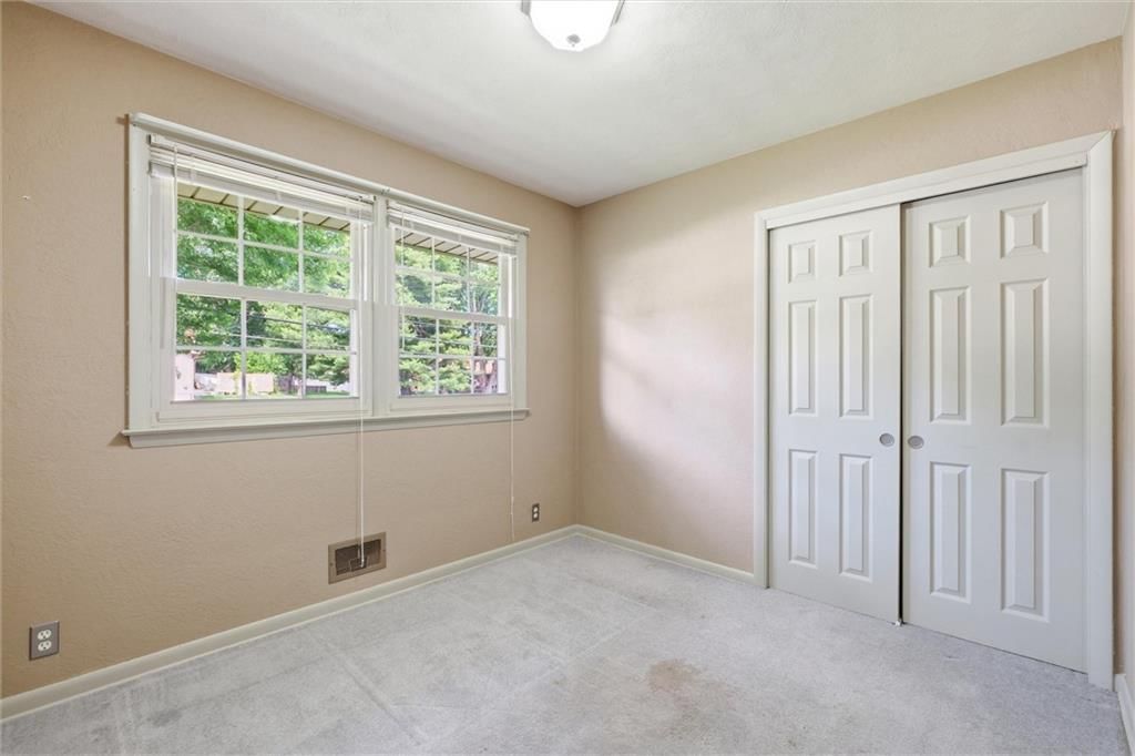 7101 Fulton Road — photo 17