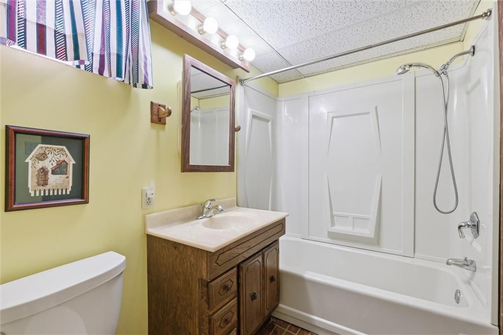 7101 Fulton Road — photo 28
