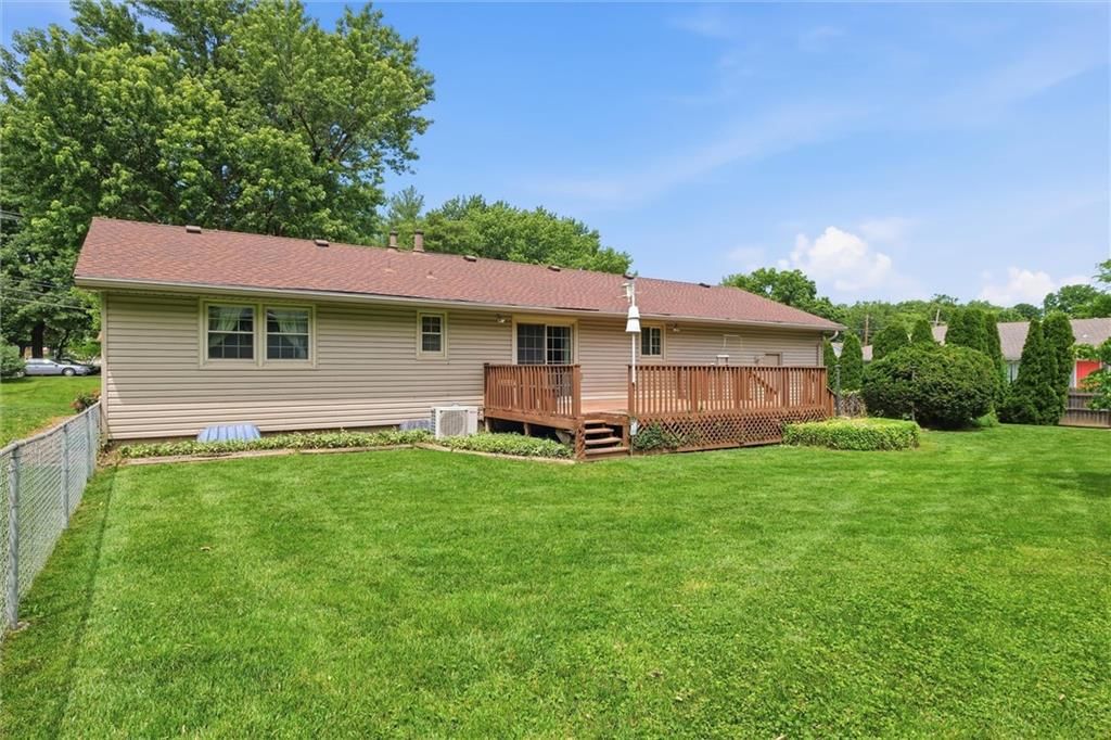 7101 Fulton Road — photo 37