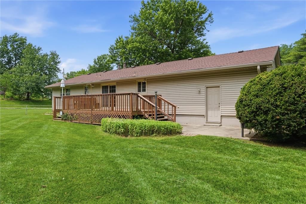 7101 Fulton Road — photo 38
