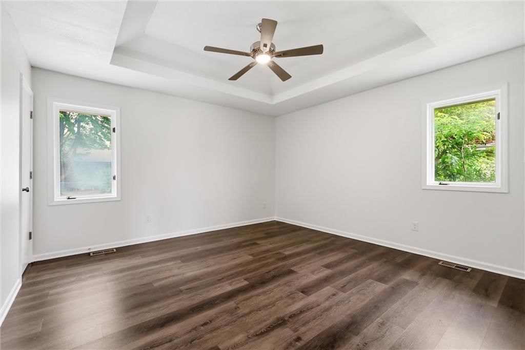 1512 NE Westwind Drive — photo 16