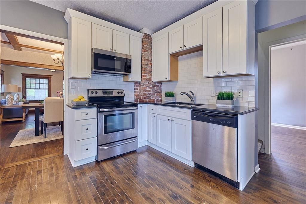 4511 Terrace Street — photo 12