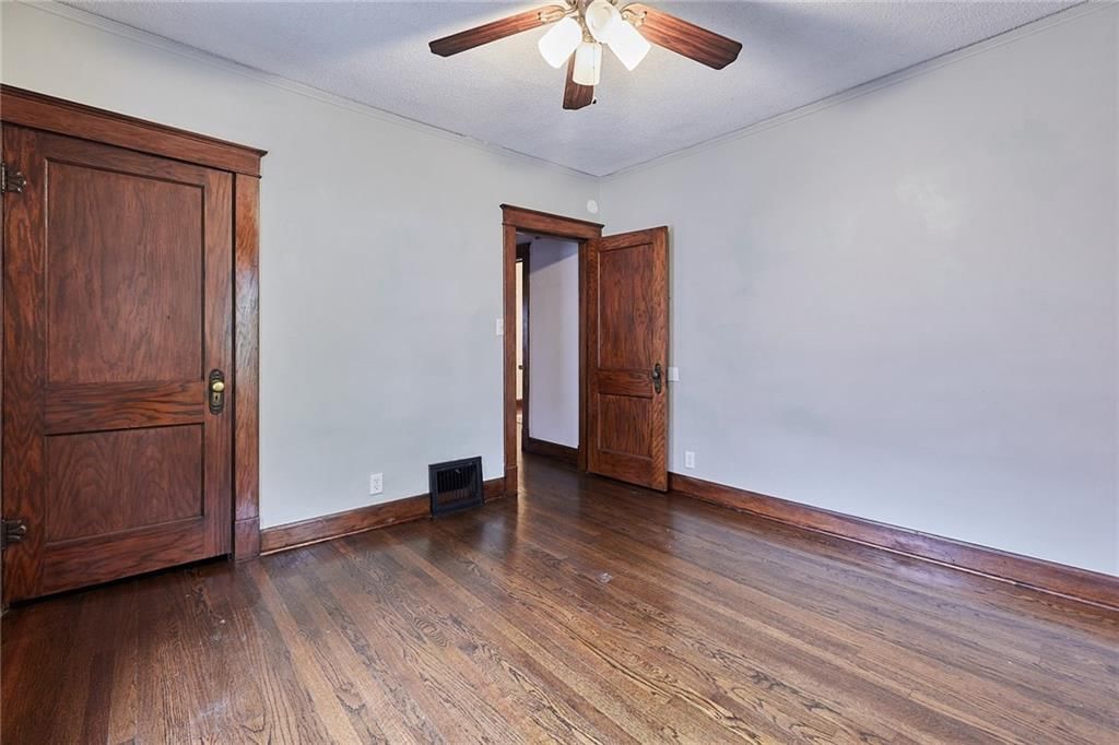 4511 Terrace Street — photo 15