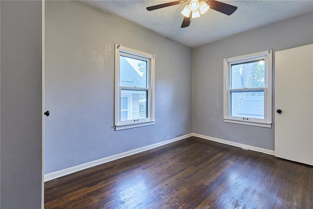 4511 Terrace Street — photo 18