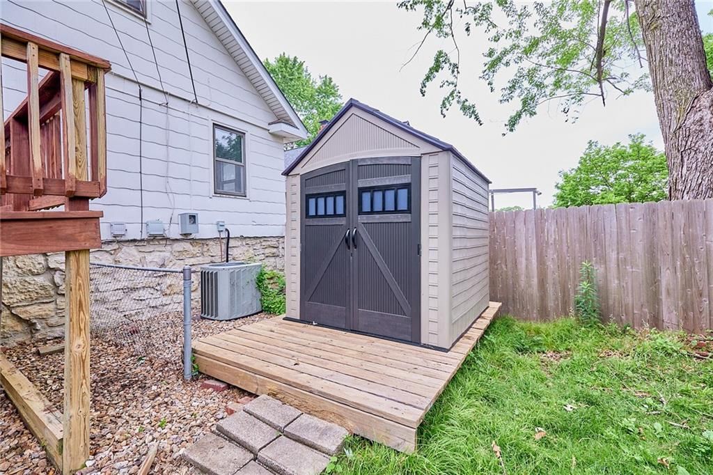4511 Terrace Street — photo 30
