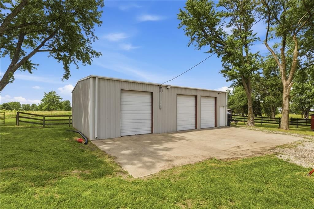 19322 Springdale Road — photo 36