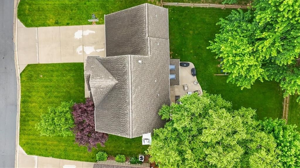 13802 Pembroke Lane — photo 34