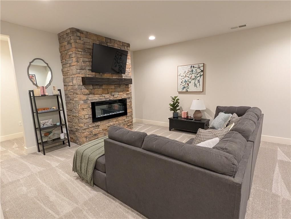 22076 W 93rd Terrace — photo 5