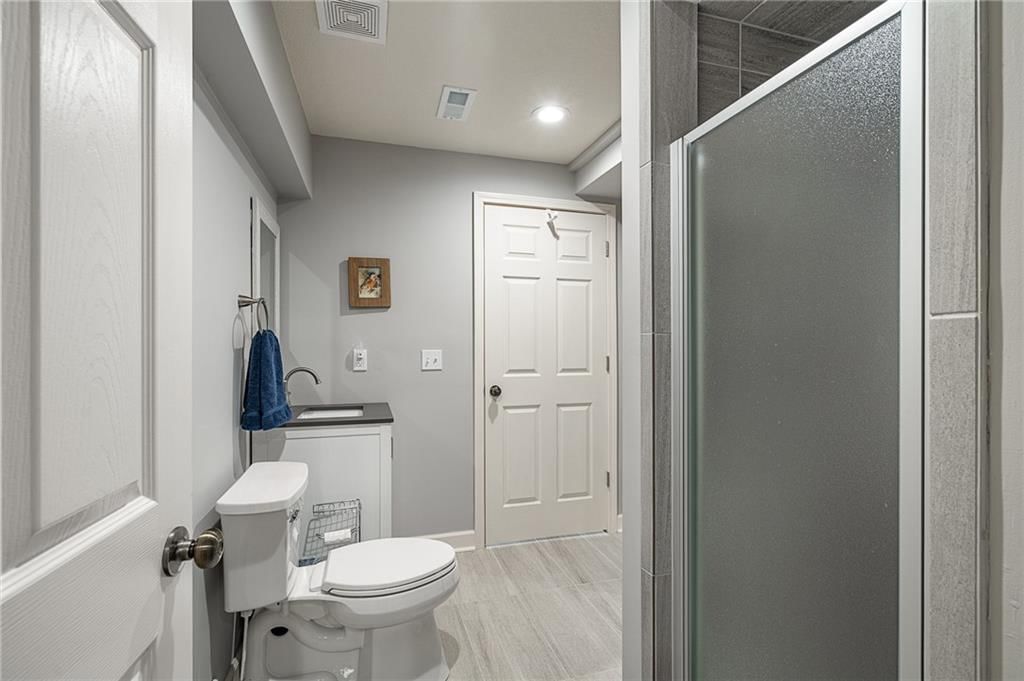 3805 S Beatrice Drive — photo 34