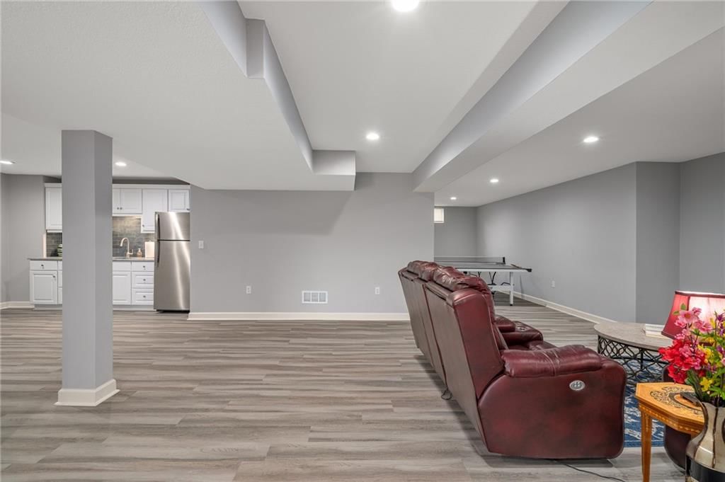 3805 S Beatrice Drive — photo 36