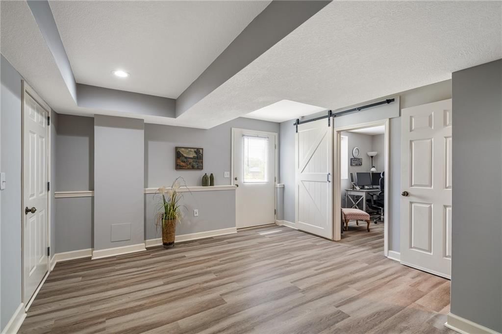 3805 S Beatrice Drive — photo 37