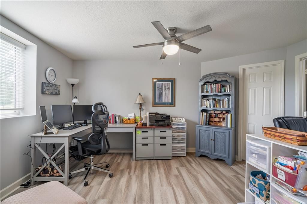 3805 S Beatrice Drive — photo 38