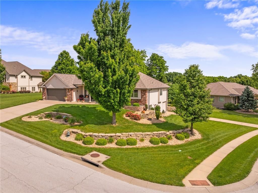 3805 S Beatrice Drive — photo 48