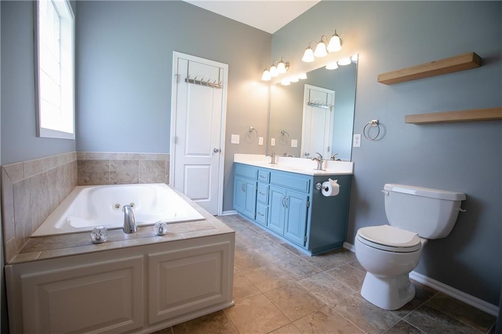 27175 Webster Court — photo 20