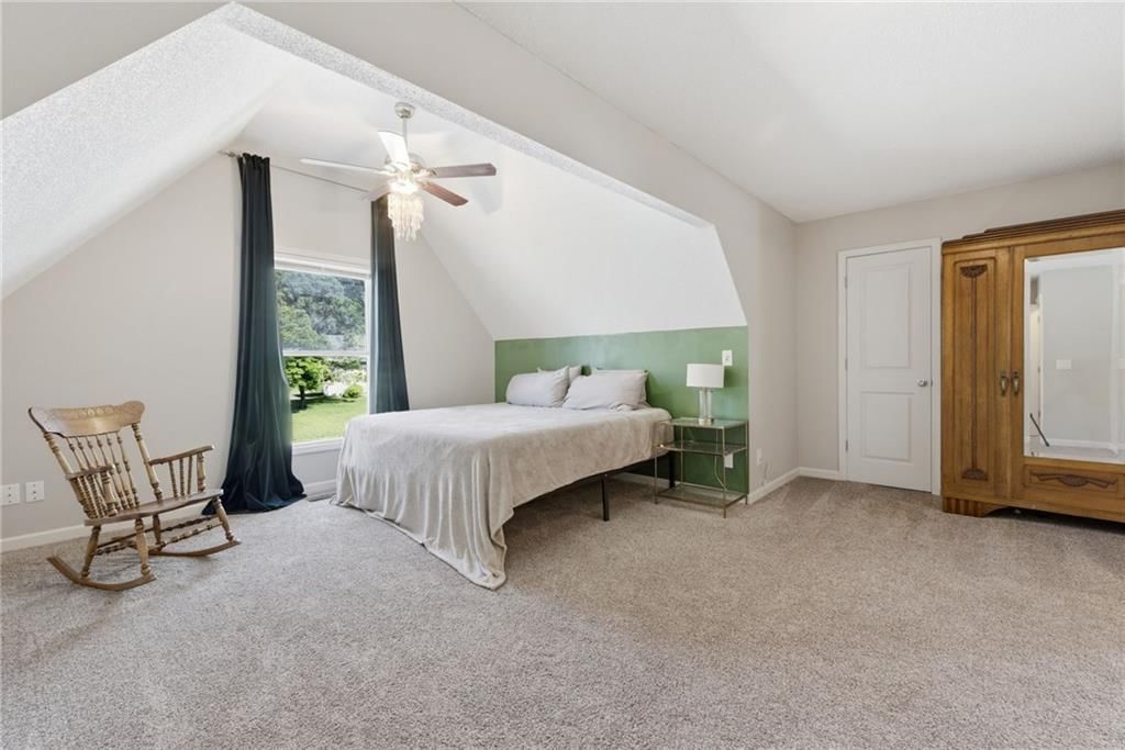 5823 N Mayview Avenue — photo 17