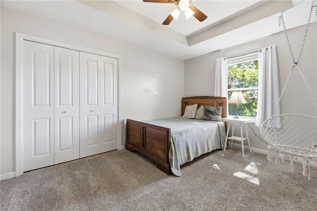 5823 N Mayview Avenue — photo 21