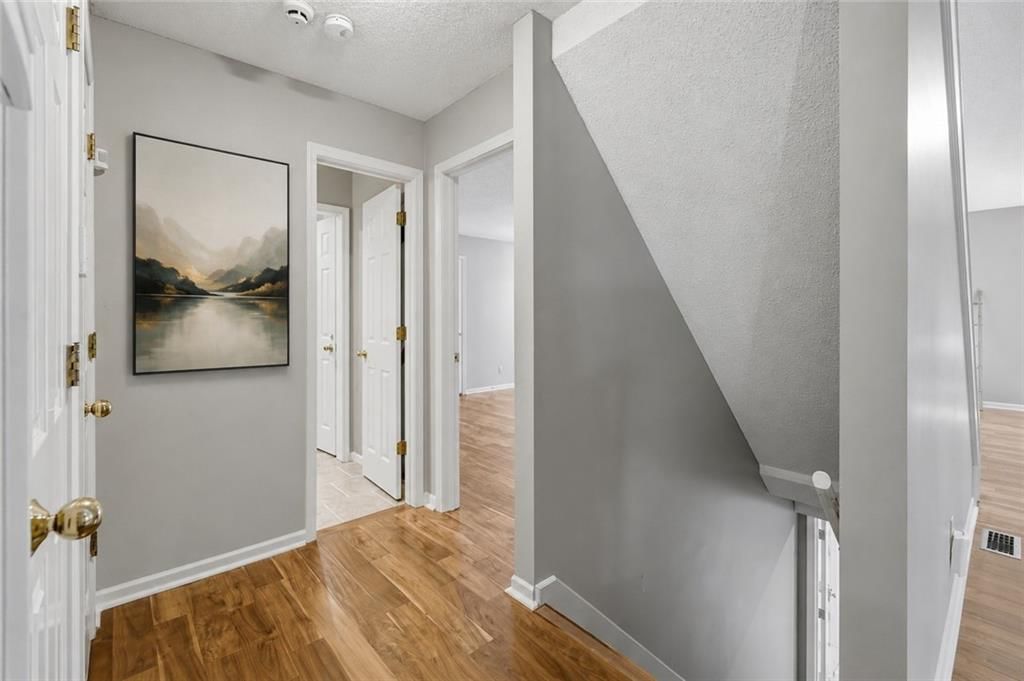 6204 W 126th Street — photo 14