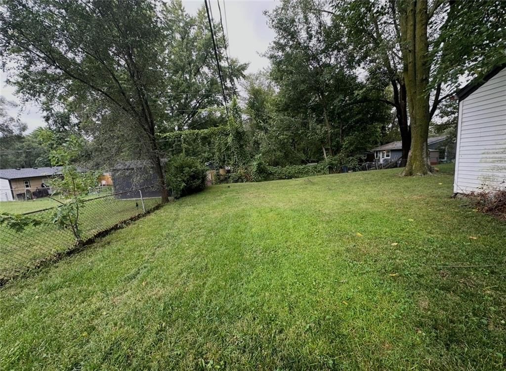 4722 Ottawa Street — photo 9