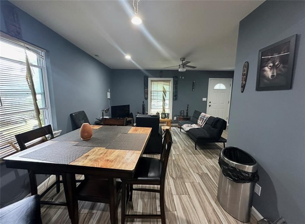4722 Ottawa Street — photo 11