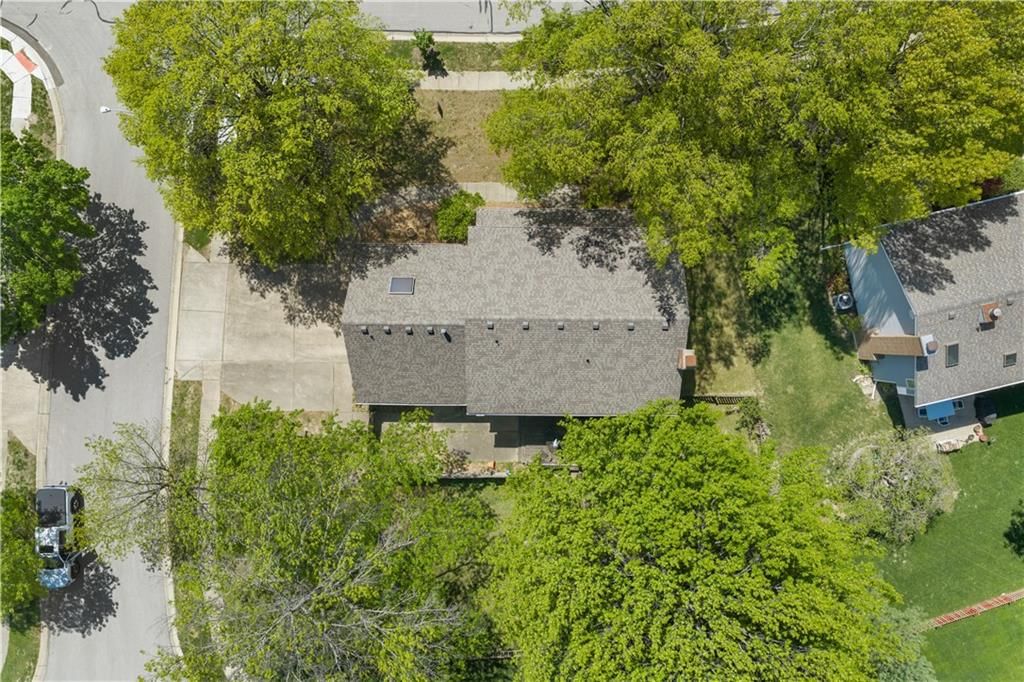 12304 E 63rd Terrace — photo 6