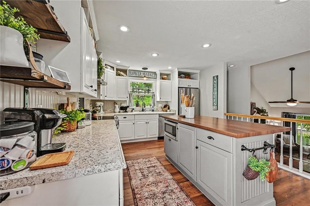 15215 Terra Pulchra Drive — photo 11
