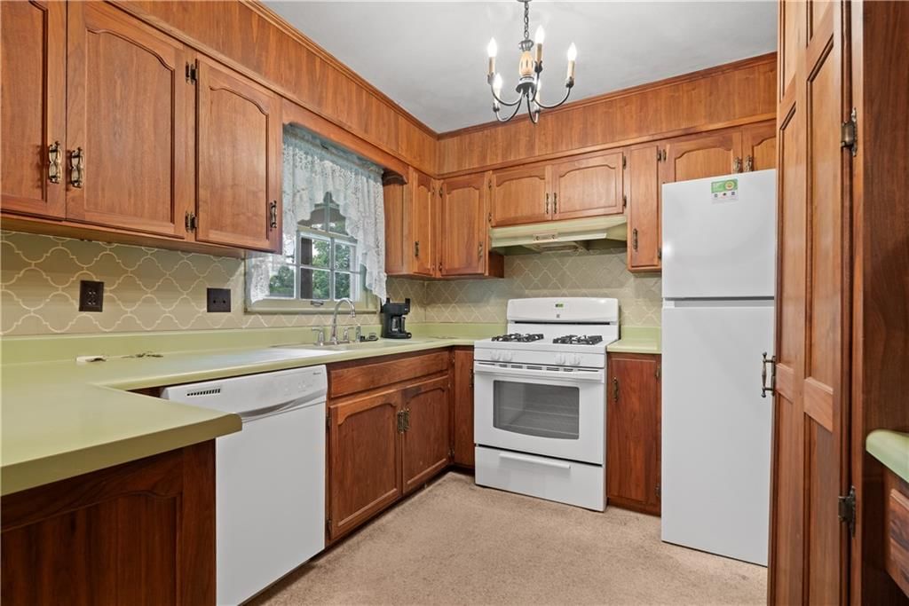 5314 N CYPRESS Avenue — photo 10
