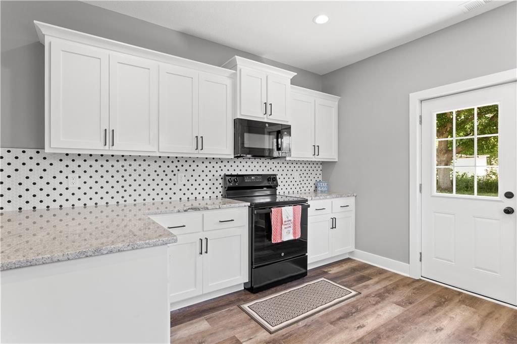 210 Park Street — photo 6