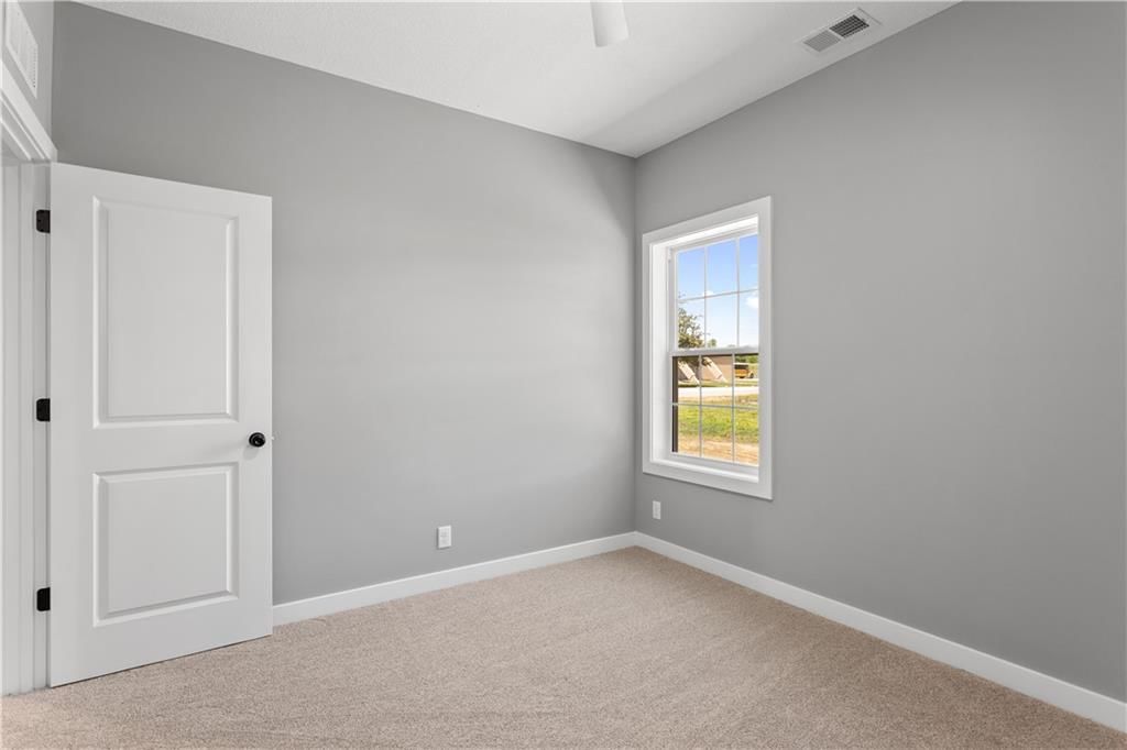 210 Park Street — photo 17