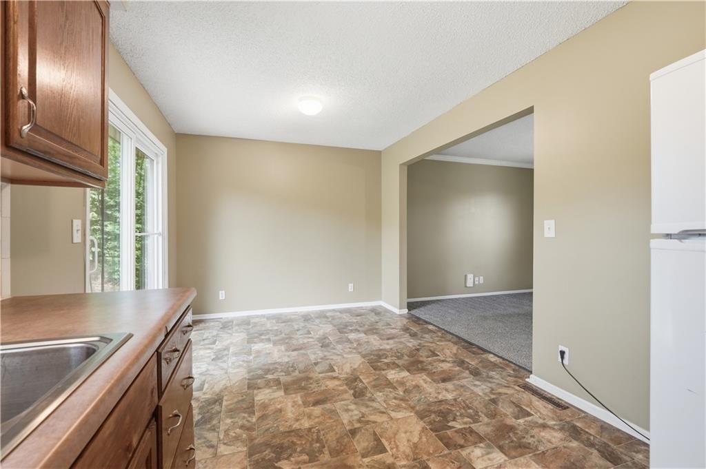 10408 SMALLEY Court — photo 12