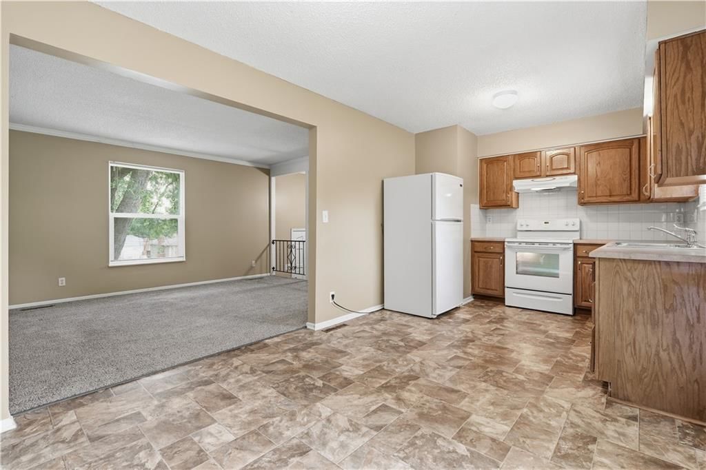 10408 SMALLEY Court — photo 15